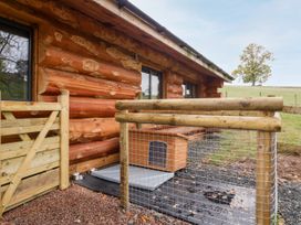 Cedar Cabin - Cotswolds - 1080941 - thumbnail photo 26