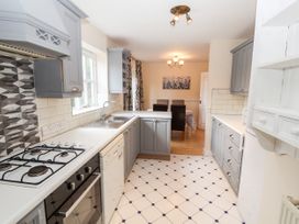 45 Benton - North Wales - 1080995 - thumbnail photo 9