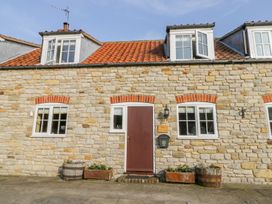 Barn Cottage - North Yorkshire (incl. Whitby) - 1081033 - thumbnail photo 1