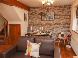 Rosemount apartment - North Yorkshire (incl. Whitby) - 1081053 - thumbnail photo 3