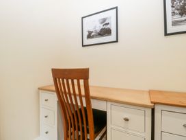 Sherpa - Hampshire - 1082051 - thumbnail photo 25