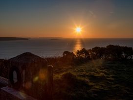 One Sand Banks - South Wales - 1082101 - thumbnail photo 44