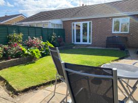 The Corner Bungalow - North Yorkshire (incl. Whitby) - 1082200 - thumbnail photo 15