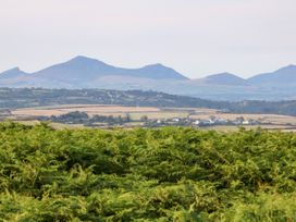 Sunstone Lodge (Garreg Haul Lodge) - North Wales - 1082462 - thumbnail photo 26