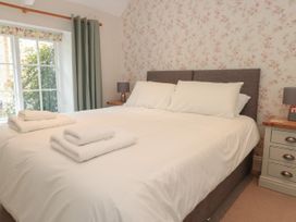 Spring Cottage, 13 Sheplegh Court - Devon - 1082897 - thumbnail photo 12