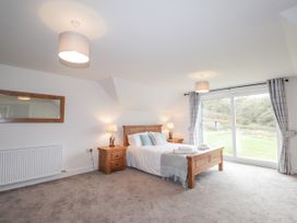 Lochside, 1 The Corries - Scottish Highlands - 1083346 - thumbnail photo 14