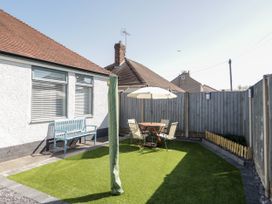 Seaside Retreat - North Wales - 1083665 - thumbnail photo 20