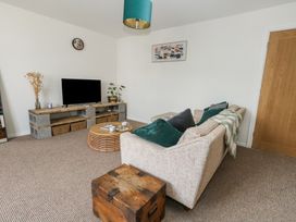 Beachcomb - Dorset - 1083686 - thumbnail photo 4