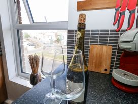 Beachcomb - Dorset - 1083686 - thumbnail photo 10