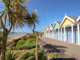 Beachcomb - Dorset - 1083686 - thumbnail photo 31