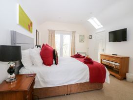 Heath Retreat - Kent & Sussex - 1083739 - thumbnail photo 22