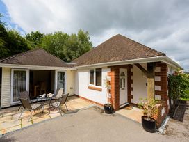Heath Retreat - Kent & Sussex - 1083739 - thumbnail photo 1