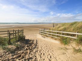 8 Pen Llanw Tides Reach - Anglesey - 1083868 - thumbnail photo 21