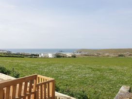 Beachview Apartment 1 - Cornwall - 1084330 - thumbnail photo 18