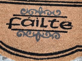 A doormat with the word Fáilte at The Captain's Nest, Bunbeg, County Donegal