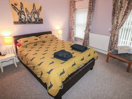 19 Great North Road - South Wales - 1085405 - thumbnail photo 13