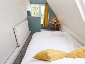 Westcott - Lincolnshire - 1085498 - thumbnail photo 24