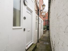 24 Baxtergate - North Yorkshire (incl. Whitby) - 1085746 - thumbnail photo 25