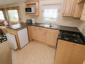 Clover - South Wales - 1086387 - thumbnail photo 5