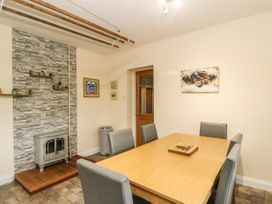 Ailsa Cottage - Scottish Highlands - 1086502 - thumbnail photo 5