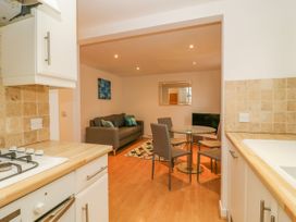 42 Tannery Mews - North Yorkshire (incl. Whitby) - 1086985 - thumbnail photo 9