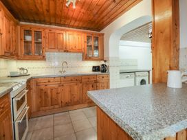 Cloud View Cottage - Peak District - 1087953 - thumbnail photo 6