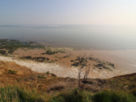 Wave and Sea - North Yorkshire (incl. Whitby) - 1088713 - thumbnail photo 20