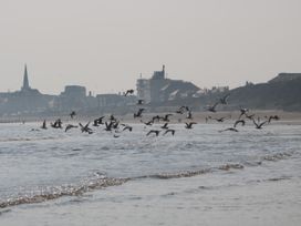 Wave and Sea - North Yorkshire (incl. Whitby) - 1088713 - thumbnail photo 22