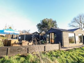 The Lookout - Suffolk & Essex - 1089541 - thumbnail photo 22