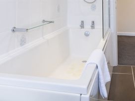 White Stones - Cotswolds - 1089883 - thumbnail photo 23