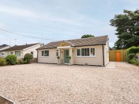 Daisy Tree Cottage - Lincolnshire - 1089972 - thumbnail photo 2