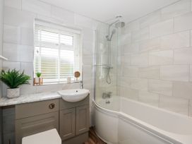 Daisy Tree Cottage - Lincolnshire - 1089972 - thumbnail photo 15