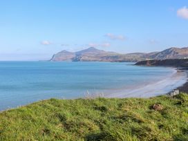 Bwthyn Cerrig Man (Pebble Cottage) - North Wales - 1090600 - thumbnail photo 36