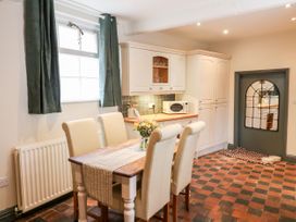 Buttercross Cottage - Peak District - 1091113 - thumbnail photo 6