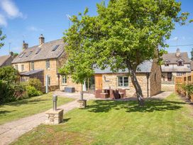 The Tap Room - Cotswolds - 1091347 - thumbnail photo 4