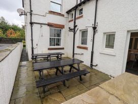 A garden area with seating at Hazelmere in Keswick