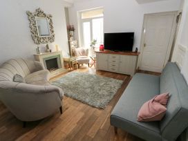 5 Pontardulais Road - South Wales - 1091900 - thumbnail photo 1