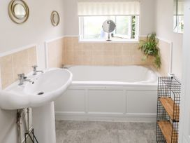 5 Pontardulais Road - South Wales - 1091900 - thumbnail photo 14