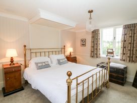 Whittington House - Cotswolds - 1092217 - thumbnail photo 23