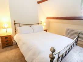 Whittington House - Cotswolds - 1092217 - thumbnail photo 36