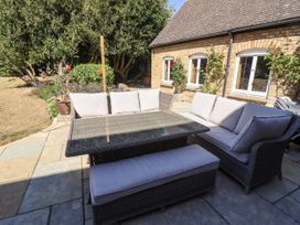 Whittington House - Cotswolds - 1092217 - thumbnail photo 49