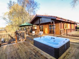 Osprey Lodge - Lincolnshire - 1092508 - thumbnail photo 1