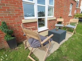 Benllech Coastal Retreat - Anglesey - 1093161 - thumbnail photo 15