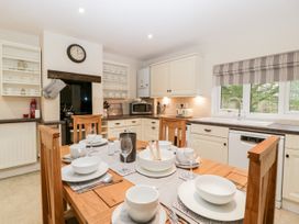 Beau Cottage - Cotswolds - 1093265 - thumbnail photo 12
