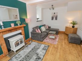 Castell Newydd - South Wales - 1093284 - thumbnail photo 3