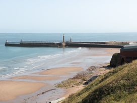 Sandsend View - North Yorkshire (incl. Whitby) - 1093687 - thumbnail photo 27