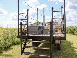 Sweet Caroline Shepherd’s Hut - Lincolnshire - 1093712 - thumbnail photo 20