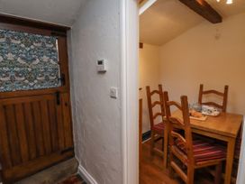 Cholmley Cottage - North Yorkshire (incl. Whitby) - 1093715 - thumbnail photo 11