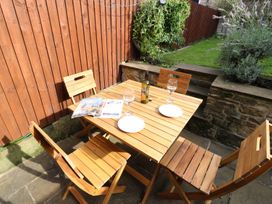 Robin Cottage - 2 The Meadows - Peak District - 1094150 - thumbnail photo 14
