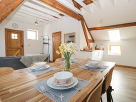 Lower Venn Granary Apartment 2 - Herefordshire - 1094507 - thumbnail photo 7